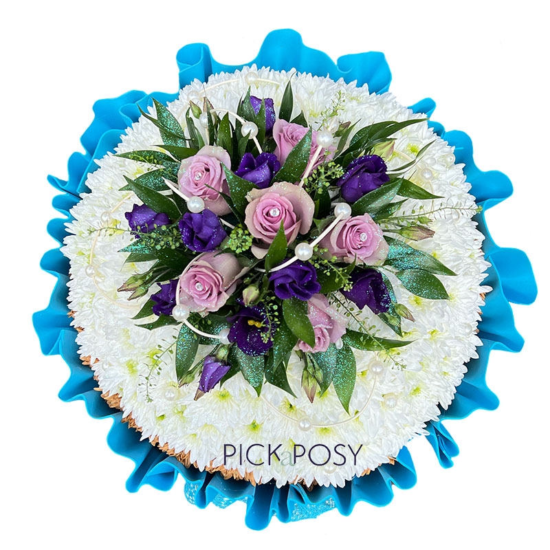 cake-cupcake-funeral-flowers-tribute-wreath-delivered-strood-rochester-medway-kent