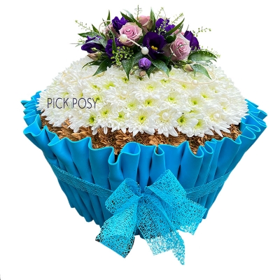 cake-cupcake-funeral-flowers-tribute-wreath-delivered-strood-rochester-medway-kent