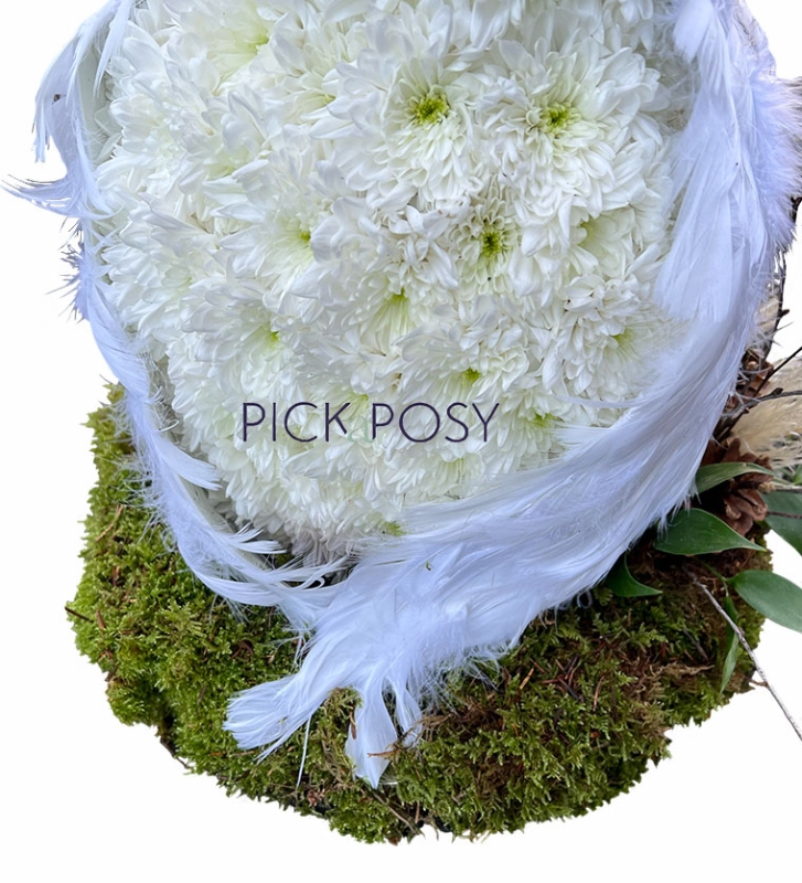 owl-snowy-white-funeral-flowers-tribute-wreath-delivered-strood-rochester-medway-kent