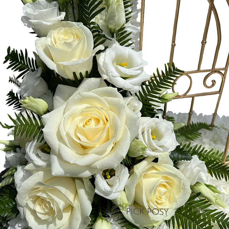 pure-gates-of-heaven-funeral-flowers-tribute-delivered-strood-rochester-medway-kent