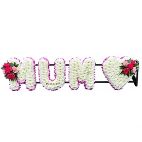 mum-heart-momma-mummy-letters-funeral-flowers-tribute-delivered-strood-rochester-medway-kent 